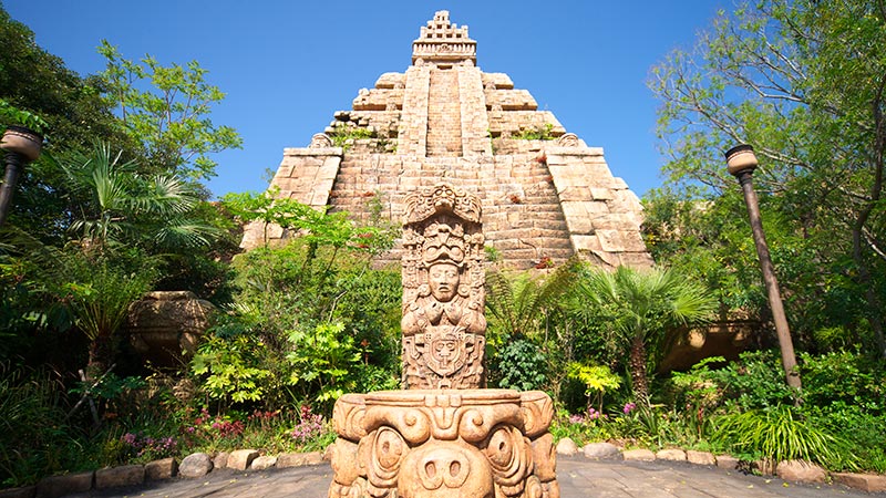 Bucket List: DisneySea Theme Park in Tokyo – Rikomatic